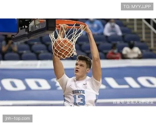 沃克·凯斯勒内线高位挡拆提升得分效率明显超过队友